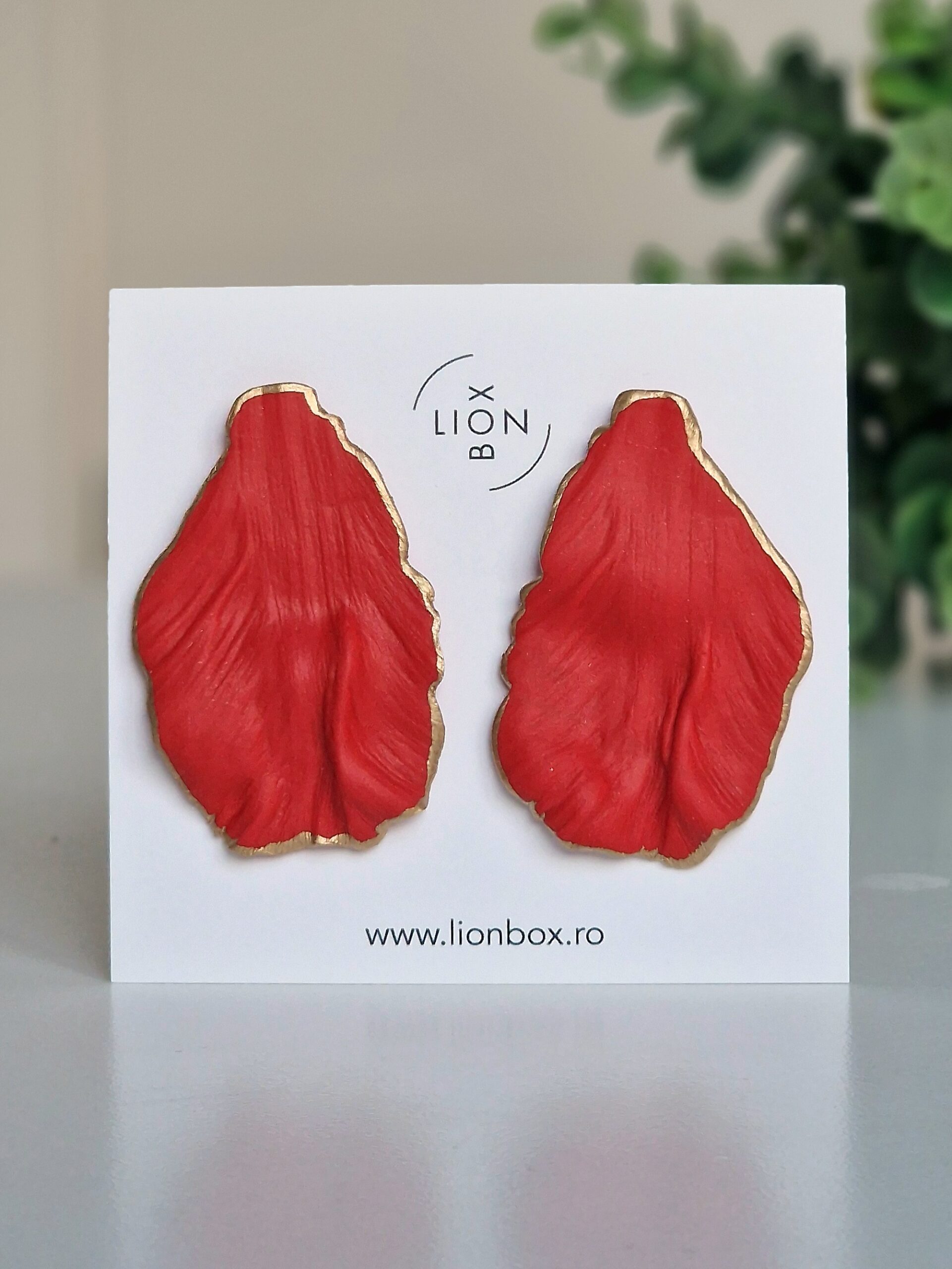 Cercei Petala Roșie Lob