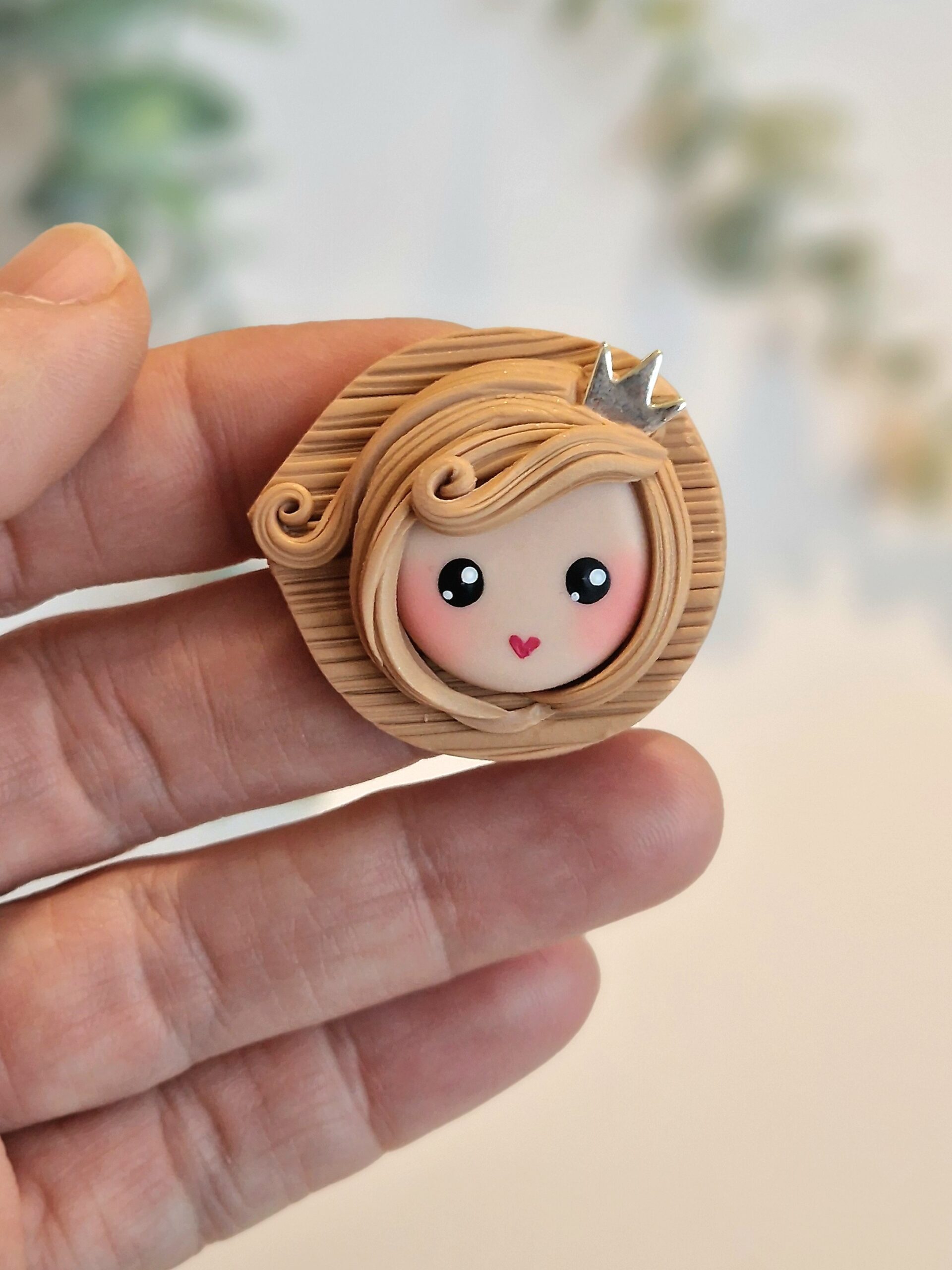 Brosa Dollme Princess blonde