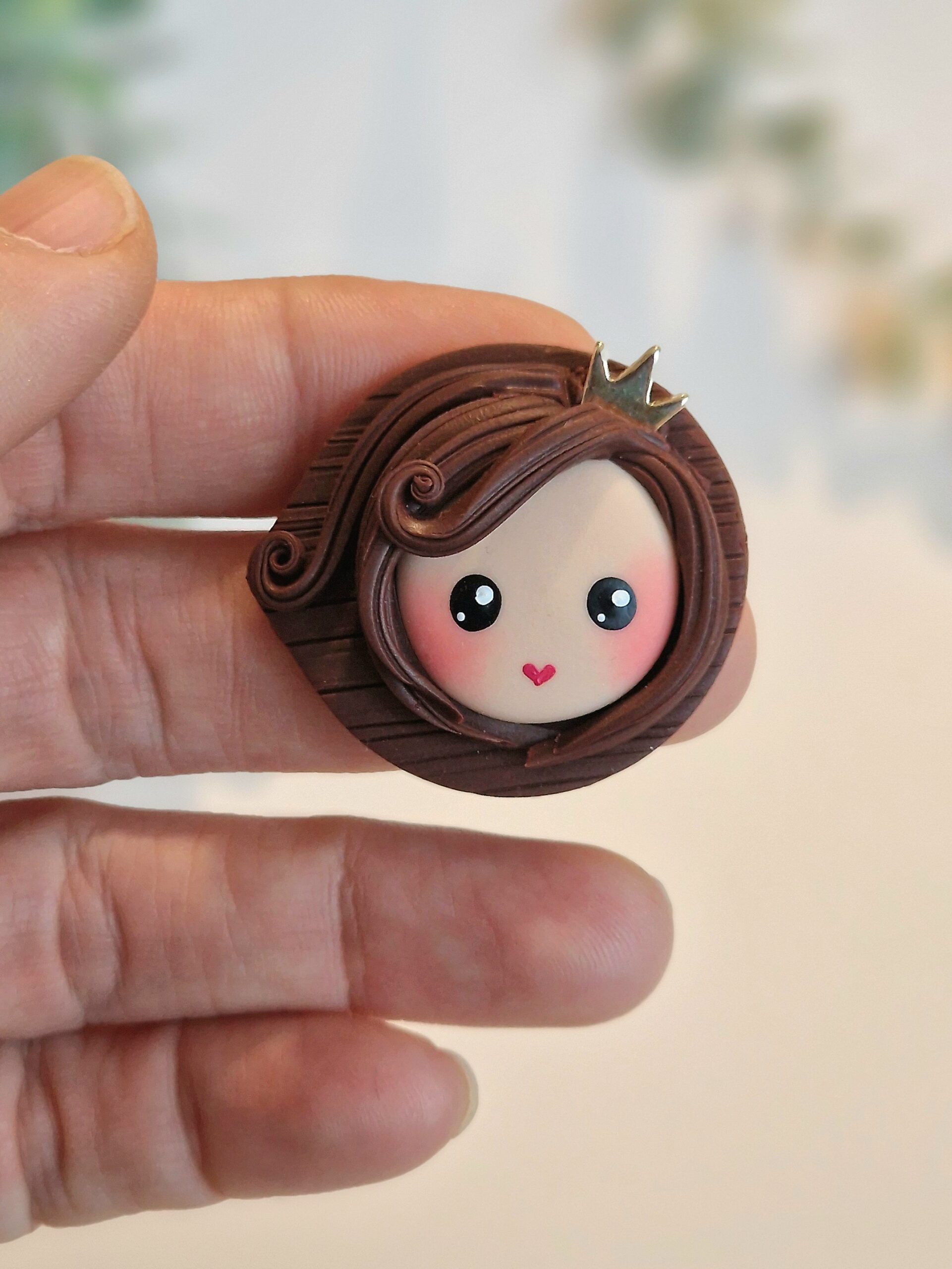 Brosa Dollme Princess brunette