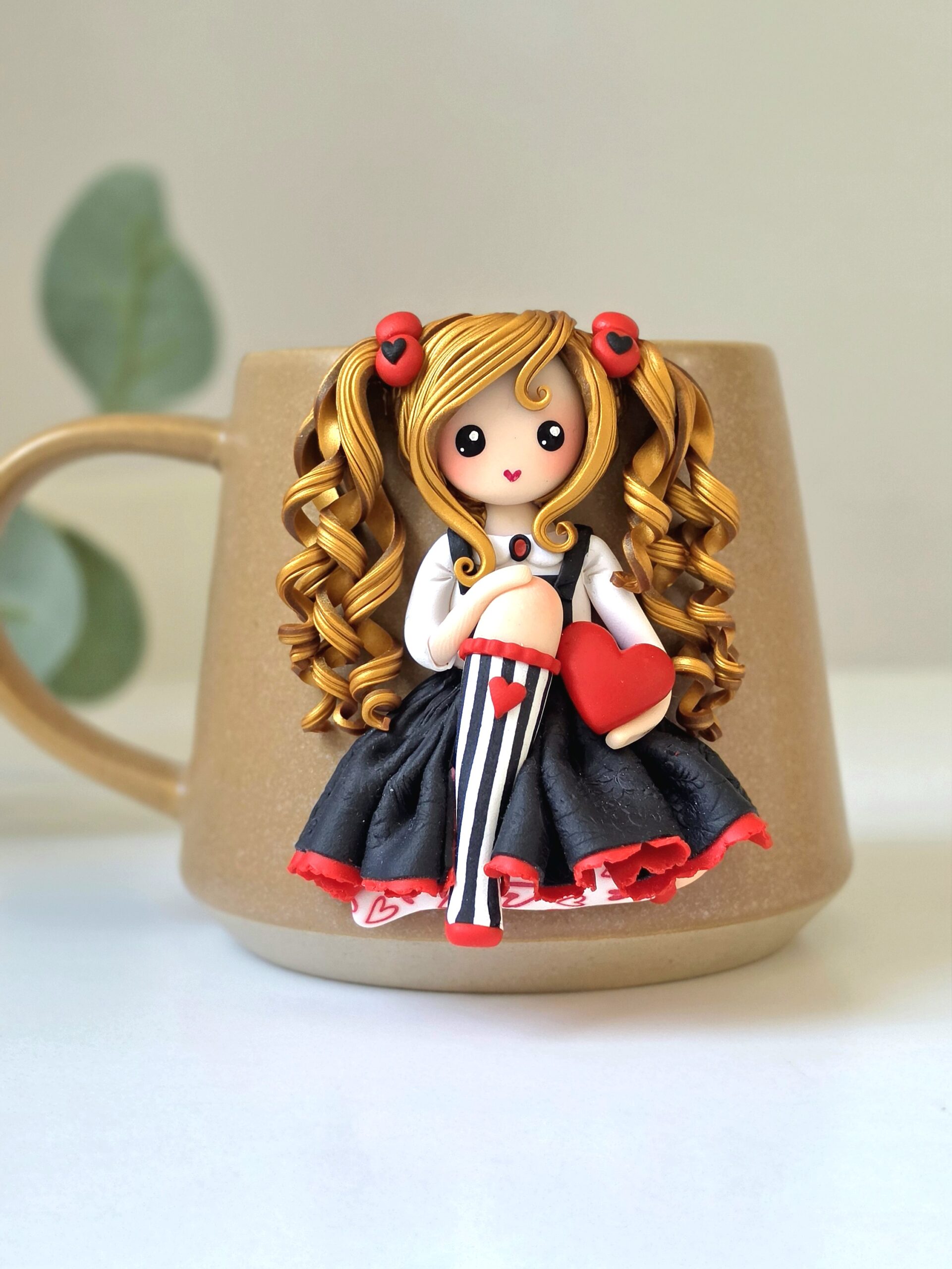 Cana Dollme Amira