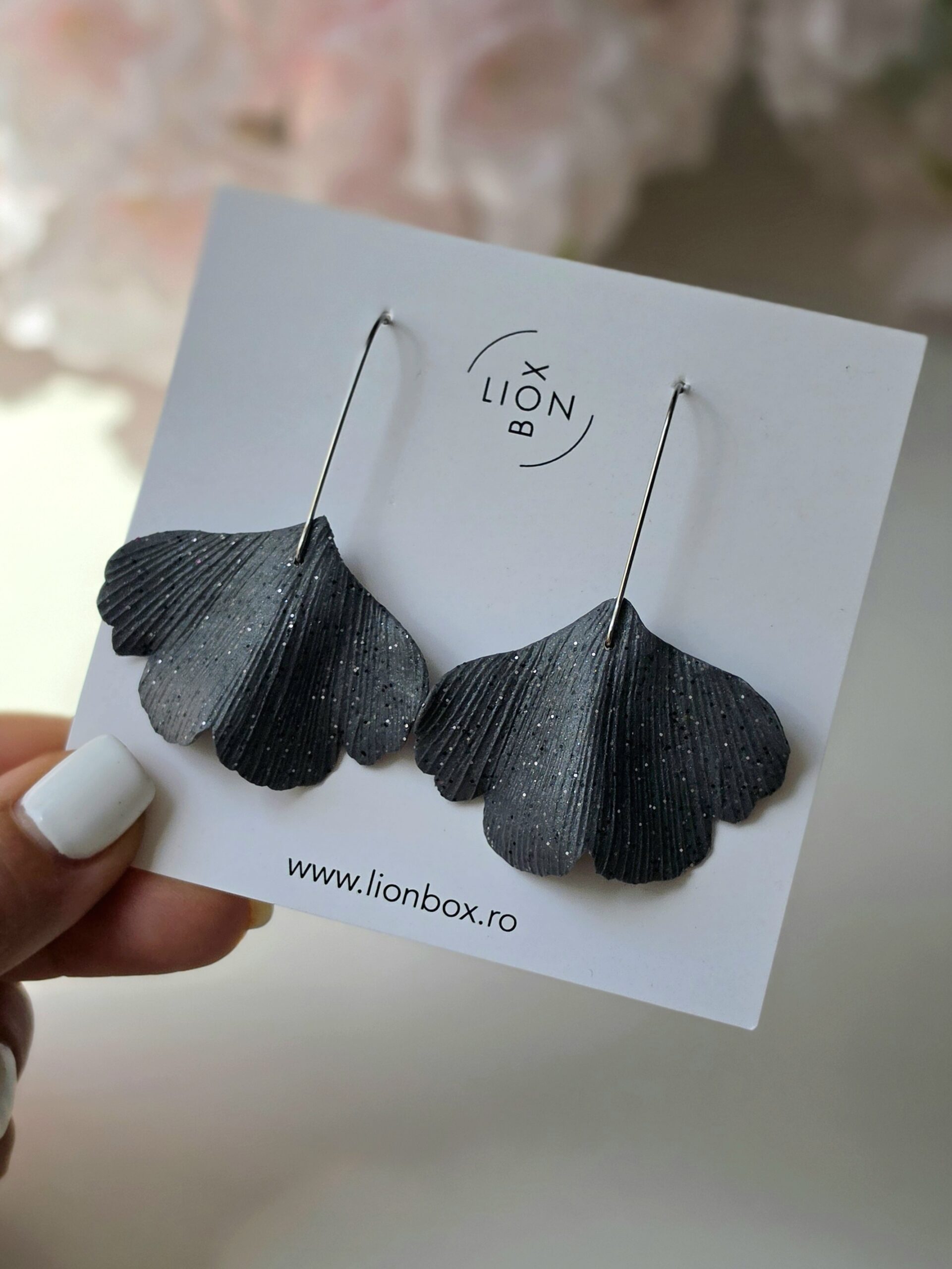 Cercei Ginkgo Mini Graphite