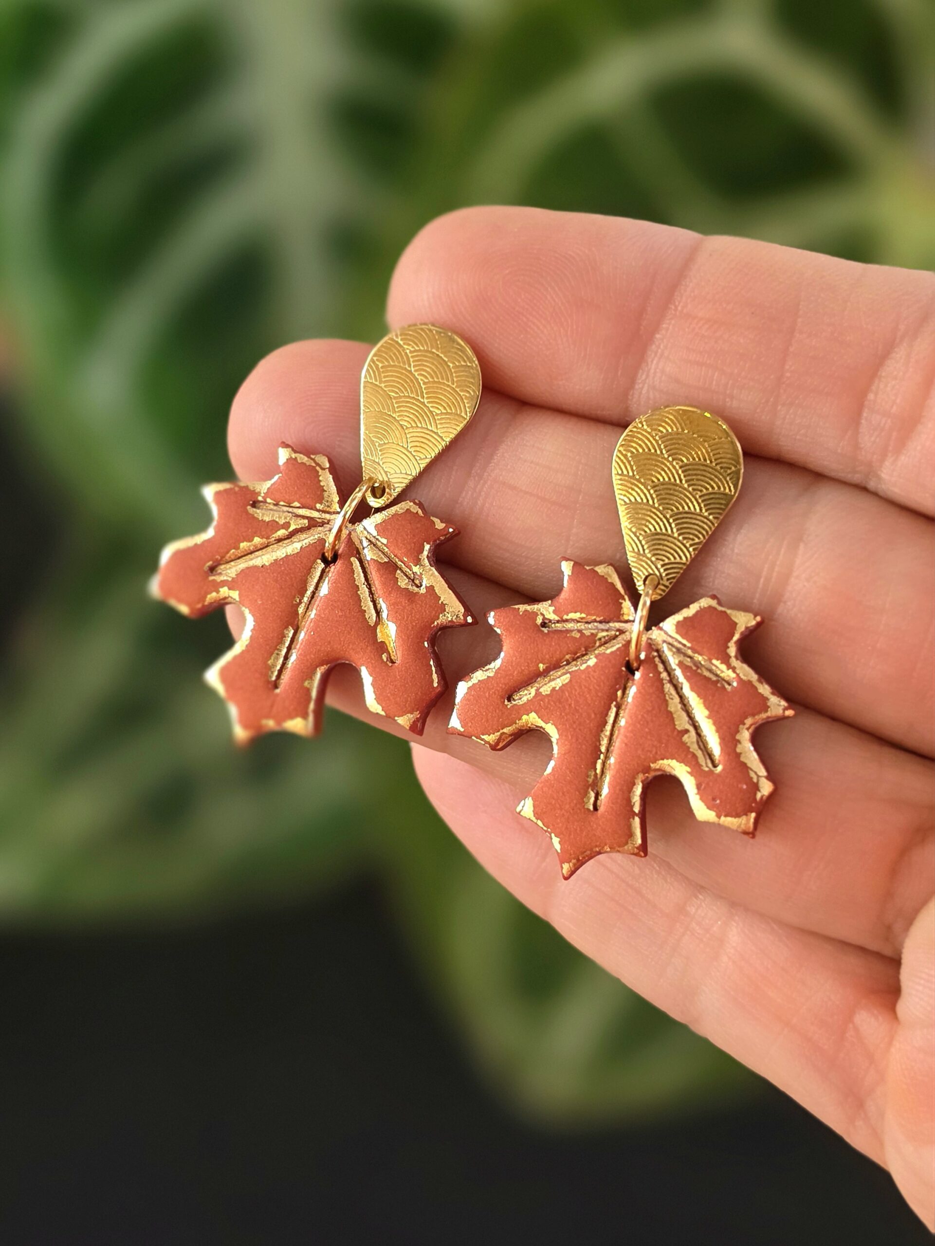 Cercei Maple Gold Leaf 1